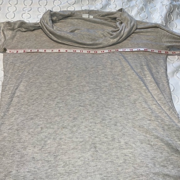 GAP Cowl Neck Long Sleeve Top - Women’s Large - Light Heathered Tan - Picture 5 of 7